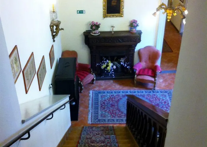 Crocini Hotel