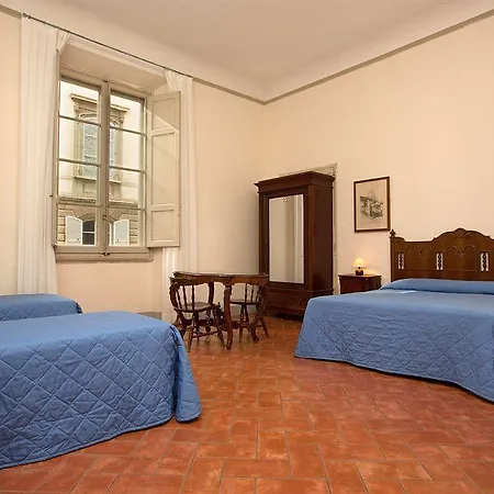 Crocini Hotel 3*